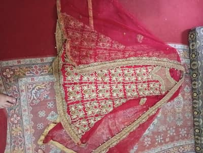 Elegant Bridal Dress – Excellent Condition