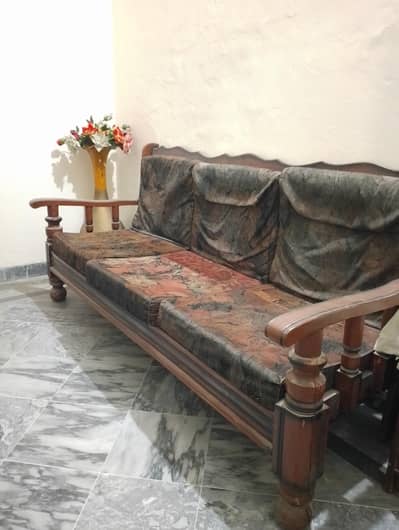 5 Seater wooden sofa for sale