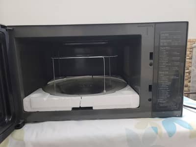 LG Microwave Oven MH8265CIS