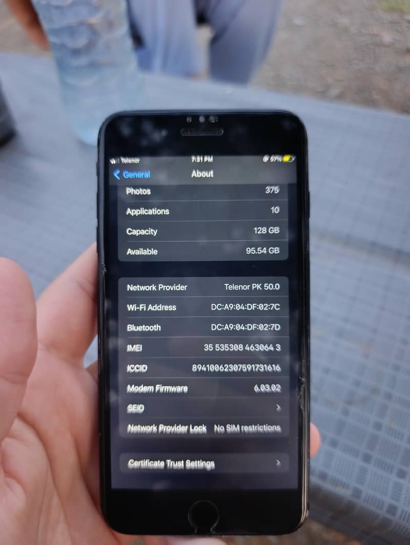 Apple iPhone 7 Plus 6