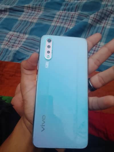 vivo S1