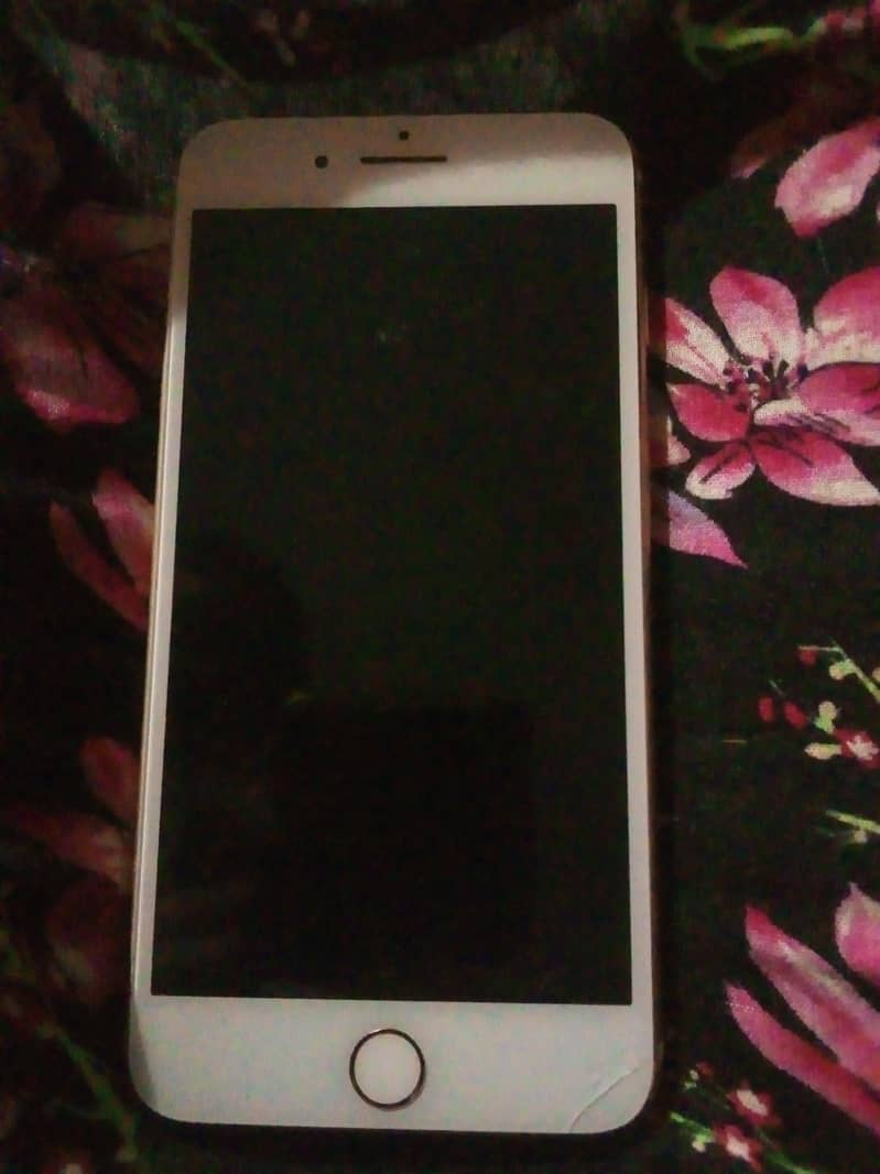 Apple iPhone 7 1