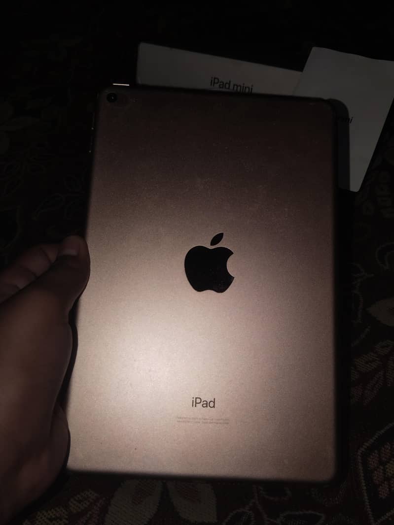 IPAD MINI 5 5