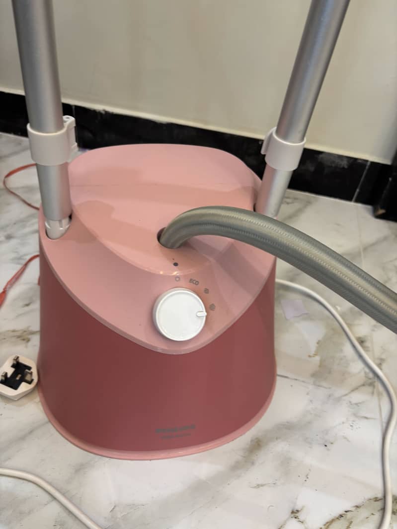 Philips Easy touch steamer 2