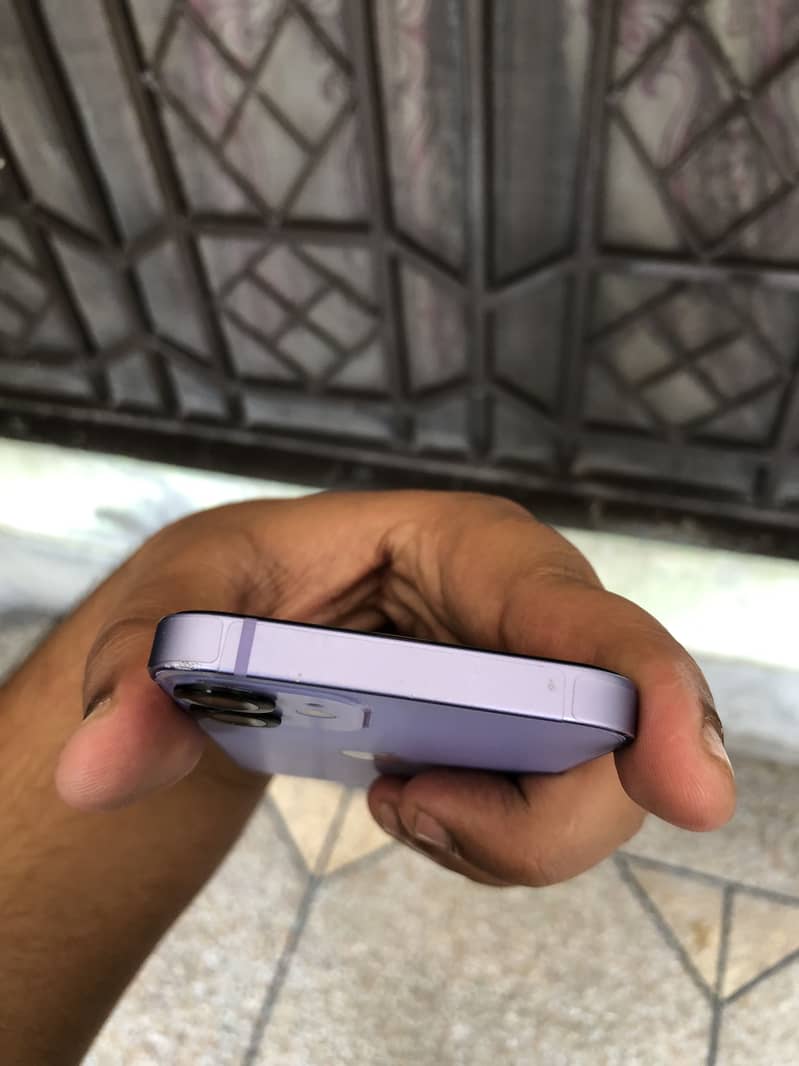 Apple iPhone 12 mini 3
