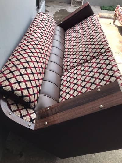 Sofa set 5 Seater for sale