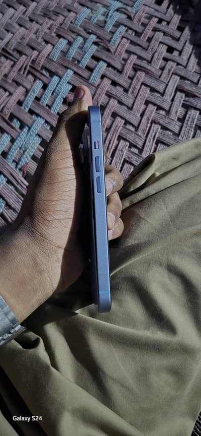 Apple iPhone 14