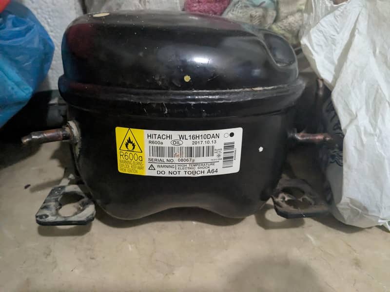 Hitachi Compressor 0