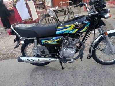 Honda CG 125 2025.2026