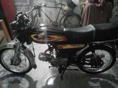 Dhoome 70 2011 model my own name transfer 032/3754/72/25