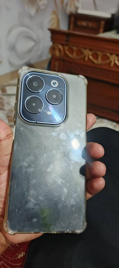 Infinix Hot 40