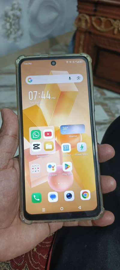 Infinix Hot 40
