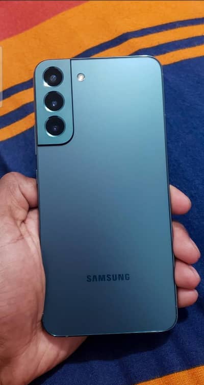 Samsung Mobile S22