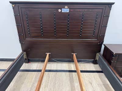 Bed - Wooden Bed - Double bed - king Size Bed For Sale