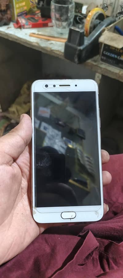 OPPO F3