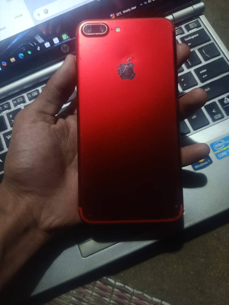 Apple iPhone 7 Plus 5