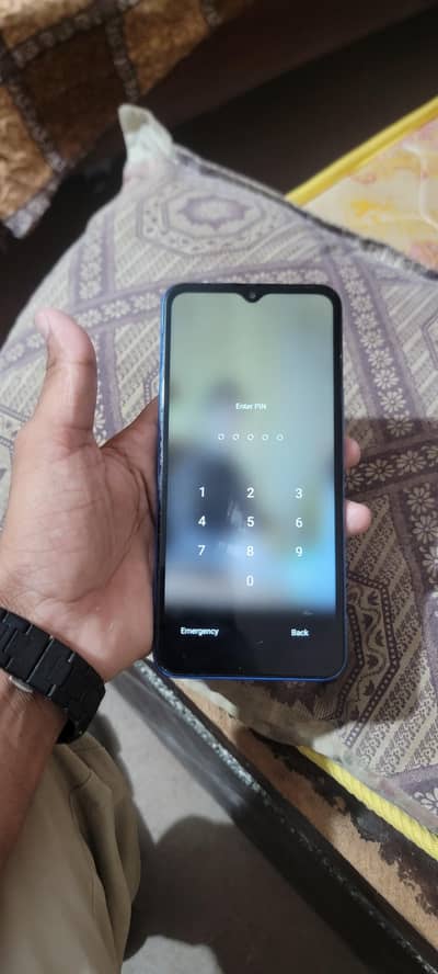 8 +8ram 128+13gb
