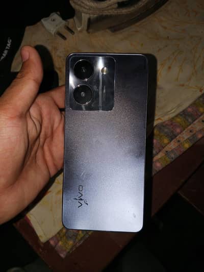 Vivo Y36