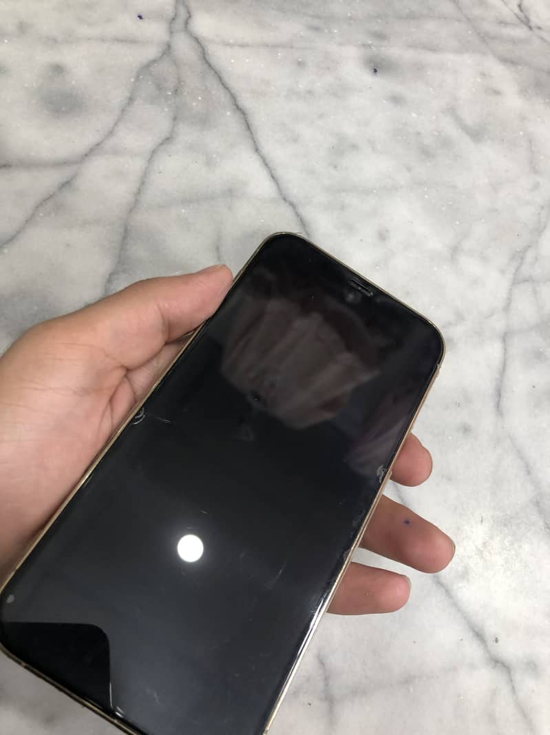 Iphone 12 pro 1