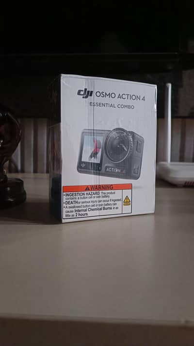 DJI osmo Action 4 New (essential Combo)