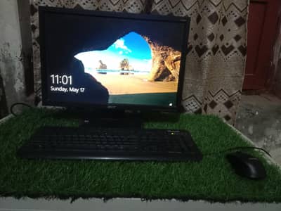 Dell PC clean and new