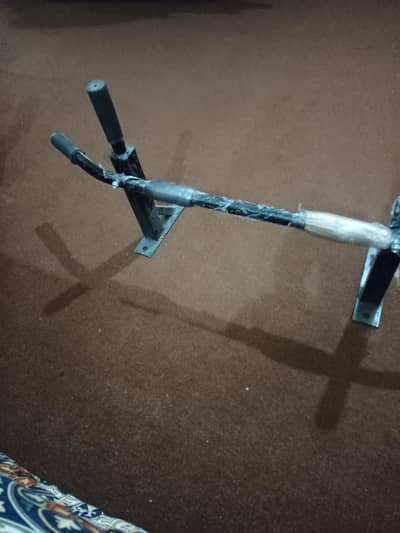 six grip pull up bar