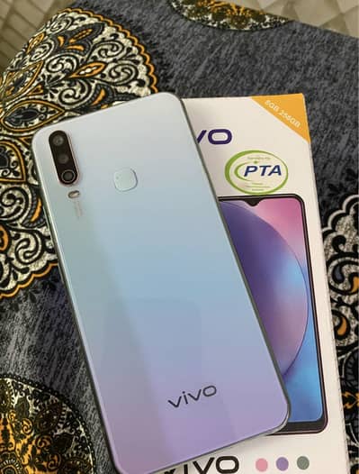 Vivo Y17