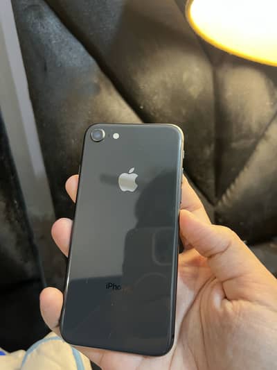 Apple iPhone 8