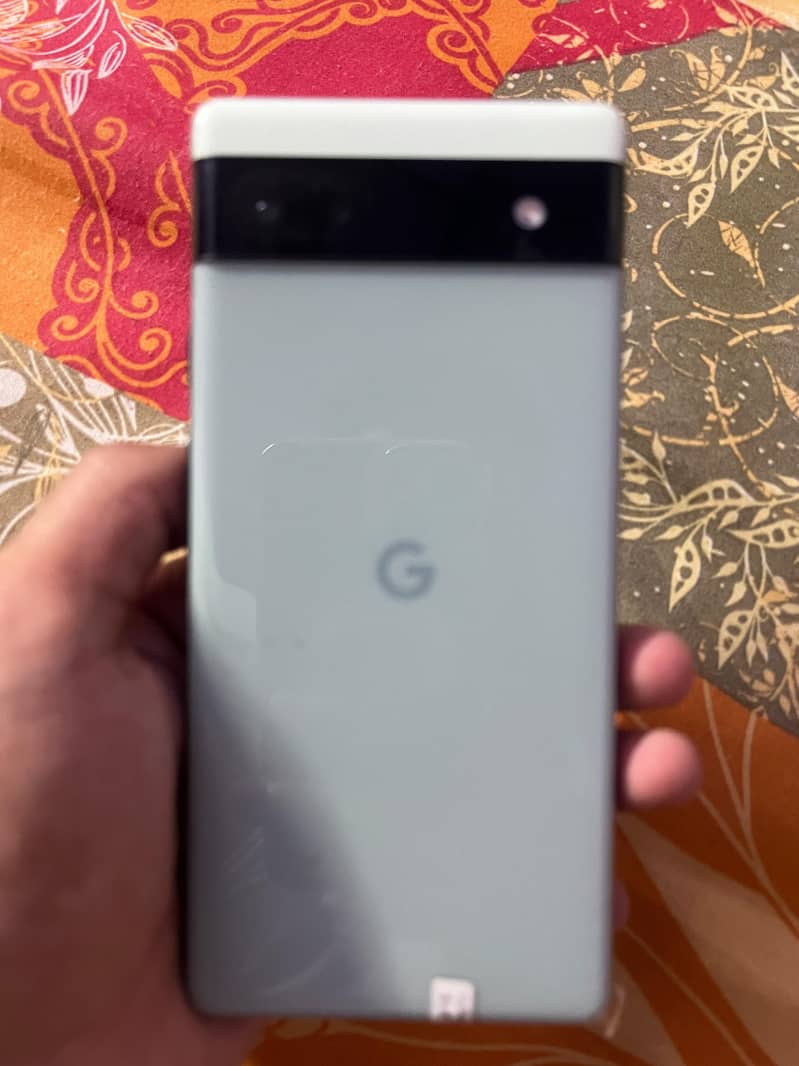 Google Pixel 6a 1