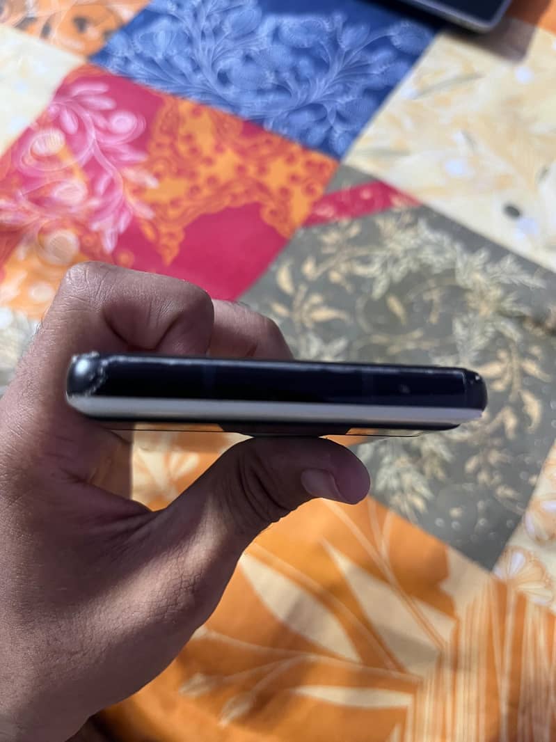 Google Pixel 6a 3