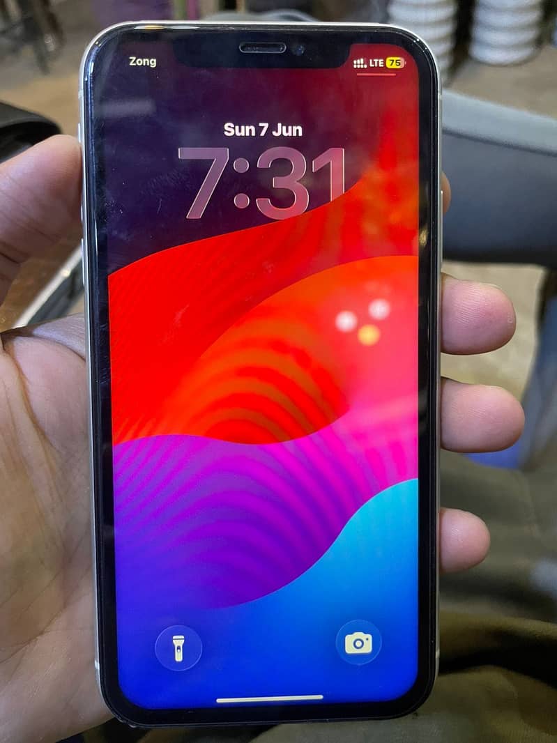 Apple iPhone 11 5