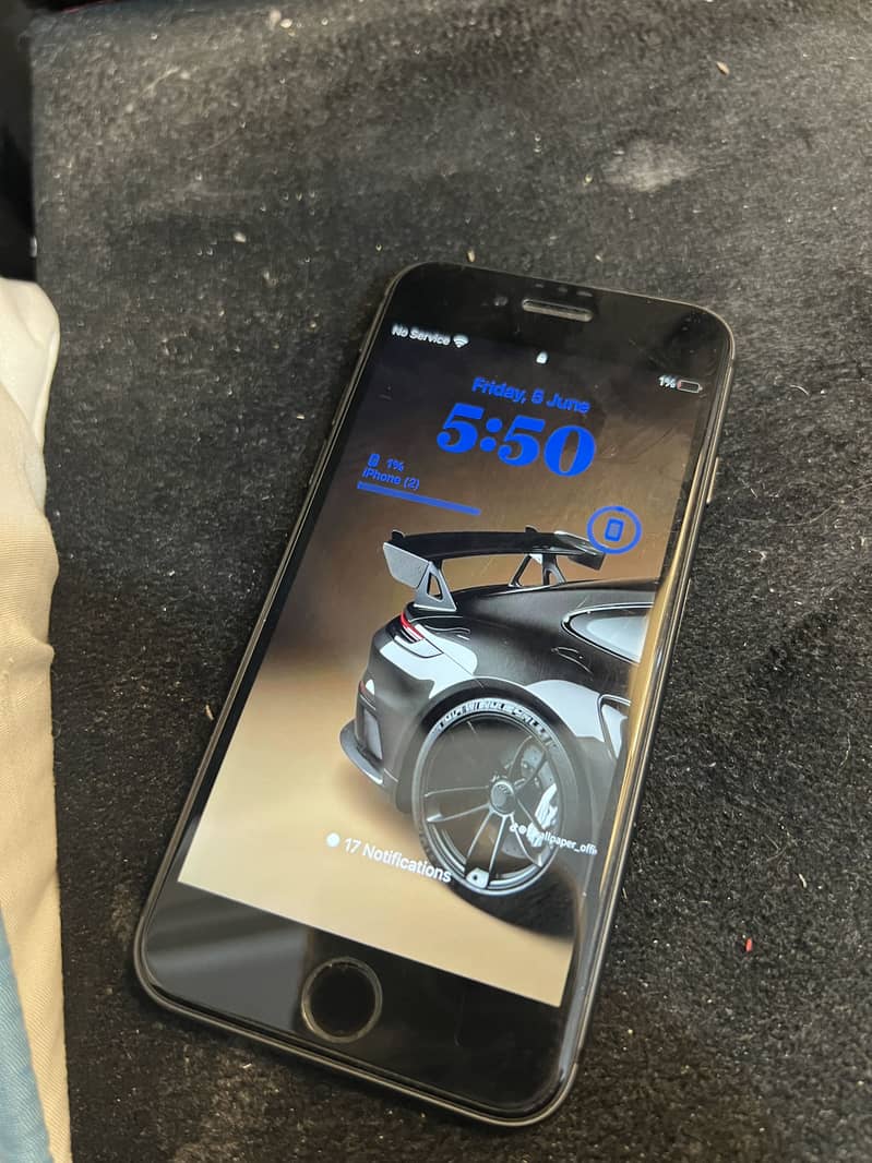 Apple iPhone 8 6