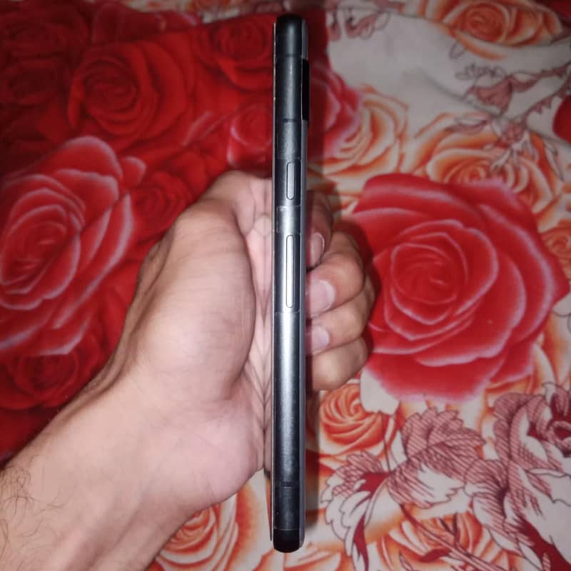 Google Pixel 7a 3