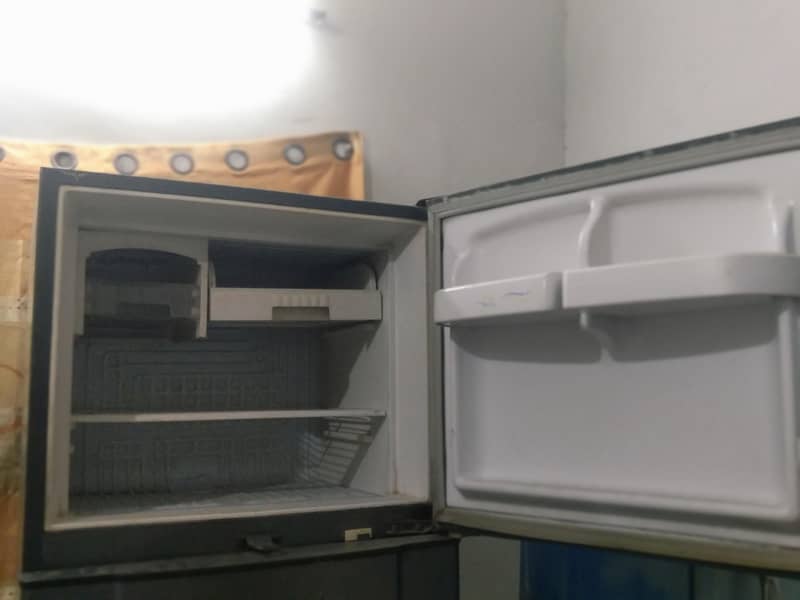 refrigerator 3