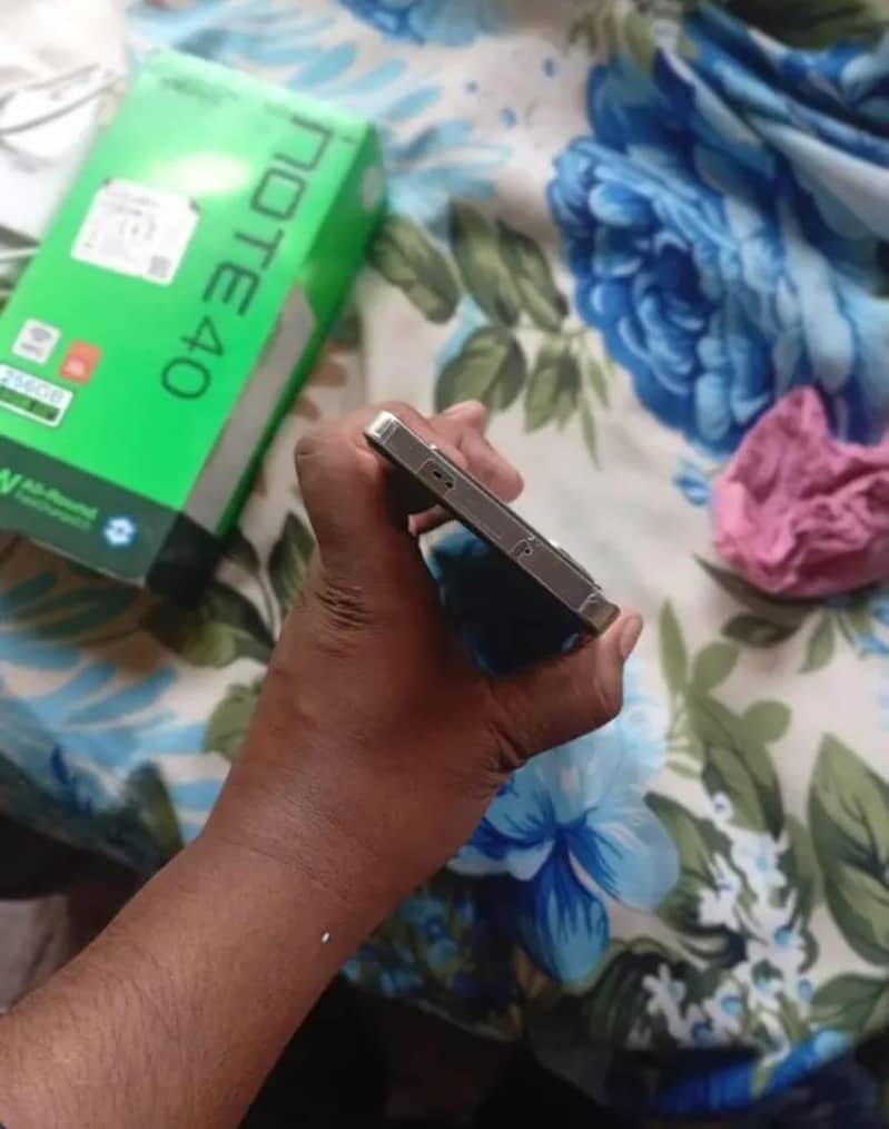 Infinix Note 40 1