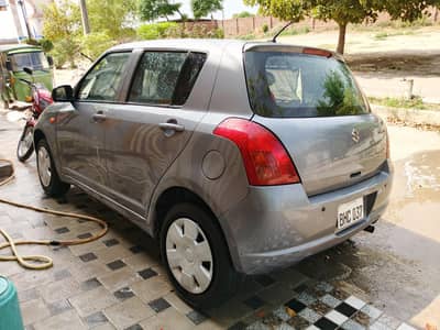Suzuki Swift 2012