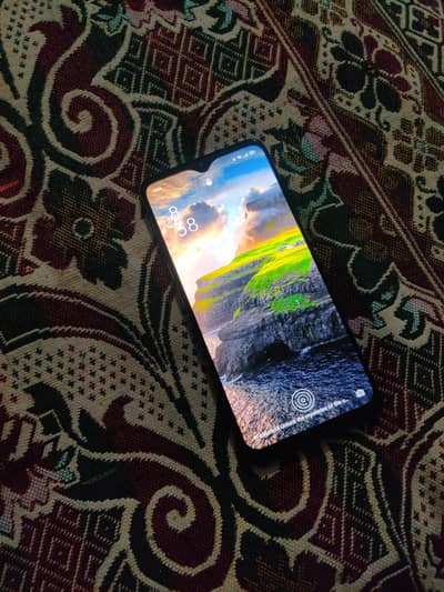 OPPO F15 8.256