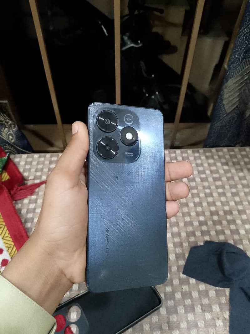 Tecno Spark 20C 1