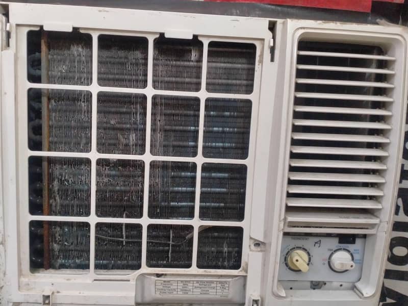 window ac 1
