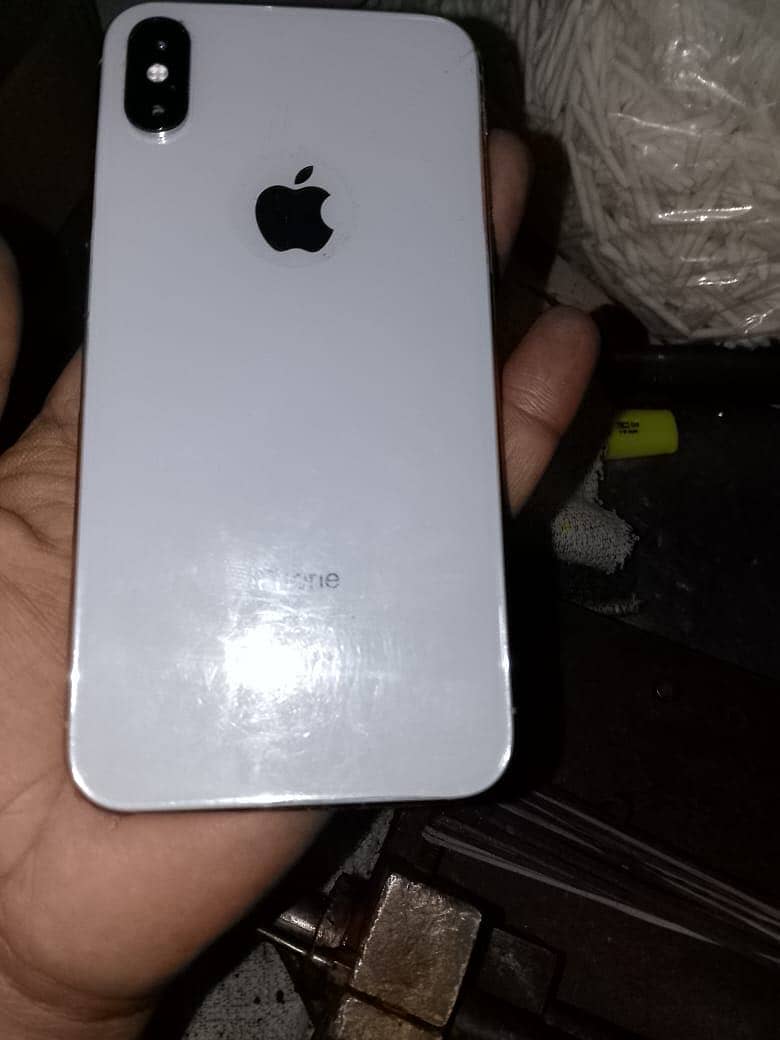 Apple iPhone X 0