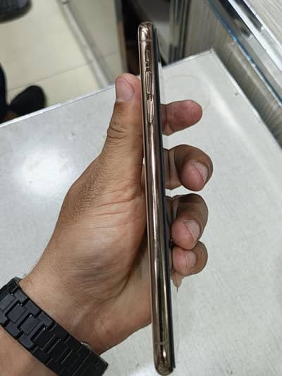 Apple iPhone Xs Max