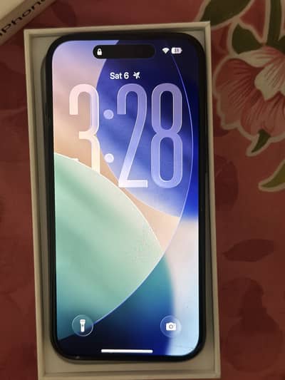 Apple iPhone 15