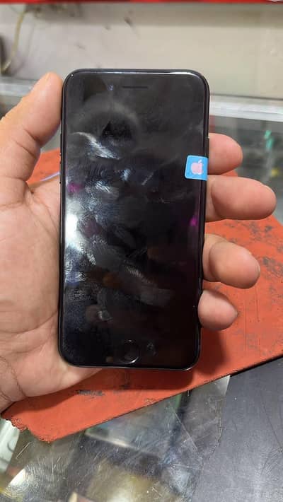 Apple iPhone SE