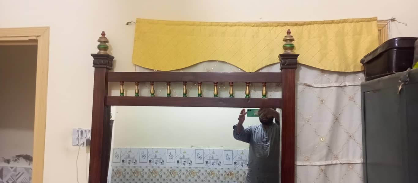 Bed Set with ddressing table 4