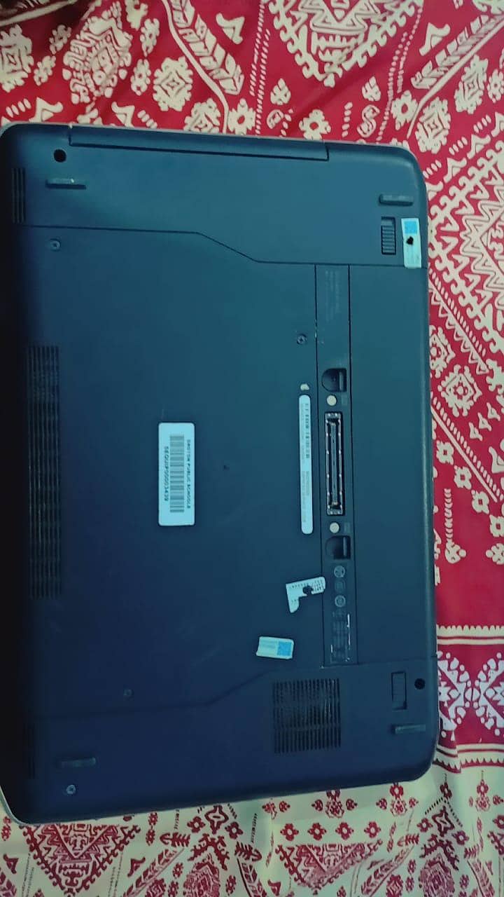 Dell Laptop 7