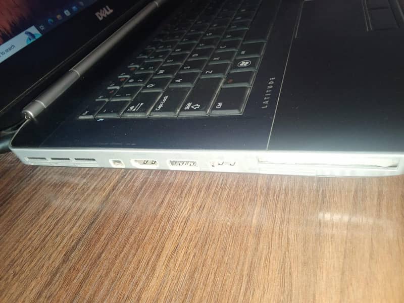 Dell Laptop 11