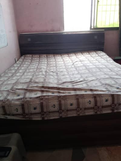 King Bed
