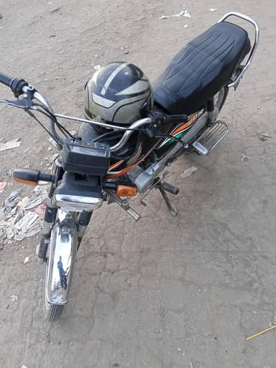 Honda CD 70 2016