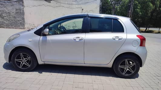 Toyota Vitz 2005