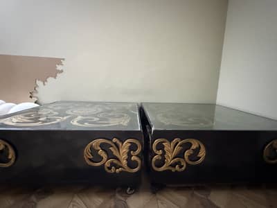 wooden centre table heavy mirror